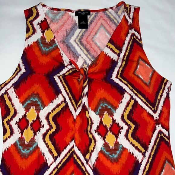 Ann Taylor Sleeveless Blouse Size Medium - Picture 1 of 8